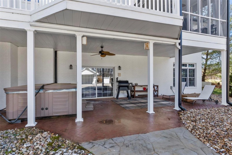 280 Hilltop Meadows Drive, Jackson, Missouri 63755, 5 Bedrooms Bedrooms, 9 Rooms Rooms,4 BathroomsBathrooms,Residential,For Sale,Hilltop Meadows,MAR25010344