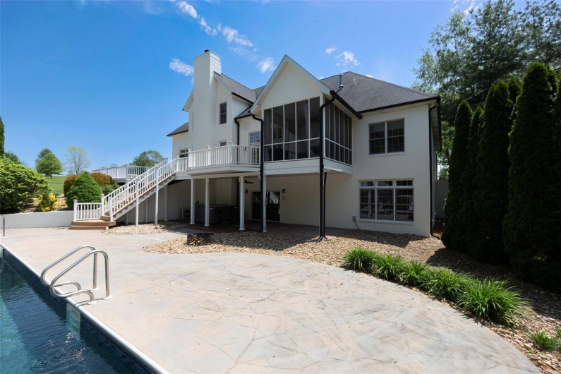 280 Hilltop Meadows Drive, Jackson, Missouri 63755, 5 Bedrooms Bedrooms, 9 Rooms Rooms,4 BathroomsBathrooms,Residential,For Sale,Hilltop Meadows,MAR25010344