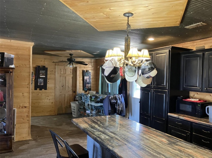 21205 CO. RD. 249, Bloomfield, Missouri 63825, 3 Bedrooms Bedrooms, 8 Rooms Rooms,2 BathroomsBathrooms,Farm,For Sale,CO. RD. 249,MAR25011829