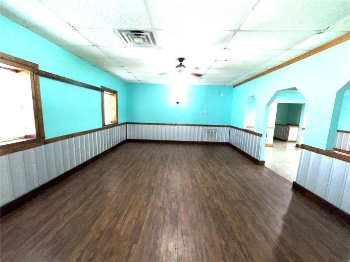 101 2nd Street, Annapolis, Missouri 63620, 9 Rooms Rooms,Residential,For Sale,2nd,MAR25010498