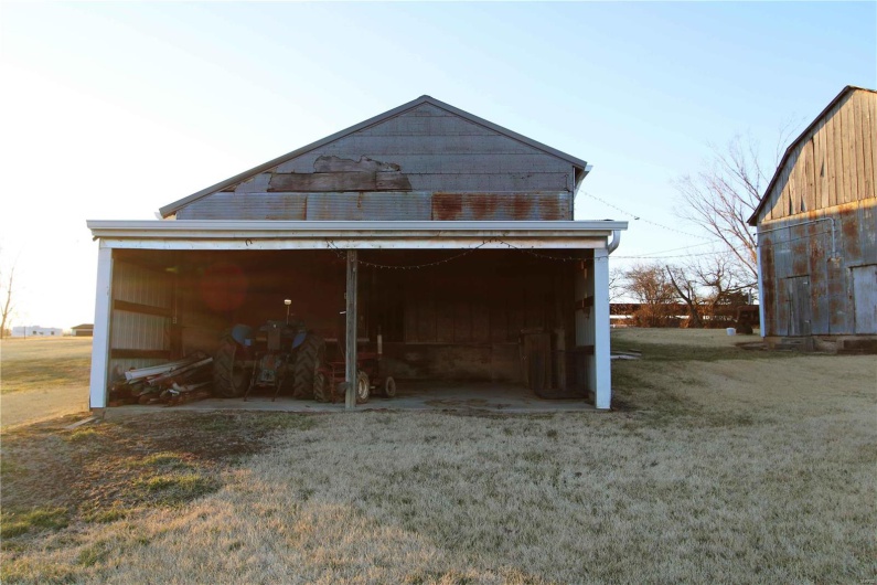 9997 Main St, Altenburg, Missouri 63732, 4 Bedrooms Bedrooms, 7 Rooms Rooms,2 BathroomsBathrooms,Residential,For Sale,Main St,MAR25011860