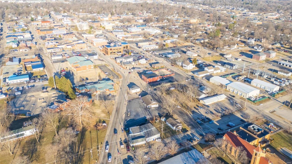 317 East Columbia, Farmington, Missouri 63640, ,Commercial Sale,For Sale,East Columbia,MAR25011656