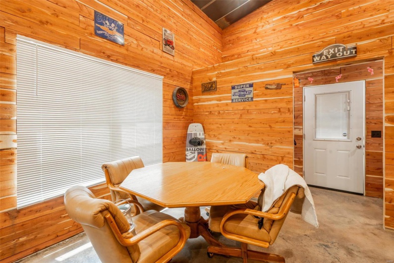 420 Business HH, Piedmont, Missouri 63957, 2 Bedrooms Bedrooms, 7 Rooms Rooms,1 BathroomBathrooms,Residential,For Sale,Business HH,MAR24046759