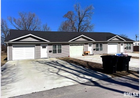 1404 Prairie Street, Marion, Illinois 62959, 0 , 0 ,0,Residential Income,For Sale,Prairie,0,RMAEB456912