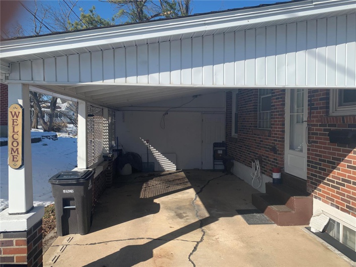526 Ste Maries Street, Perryville, Missouri 63775, 2 Bedrooms Bedrooms, 5 Rooms Rooms,1 BathroomBathrooms,Residential,For Sale,Ste Maries,MAR25003028