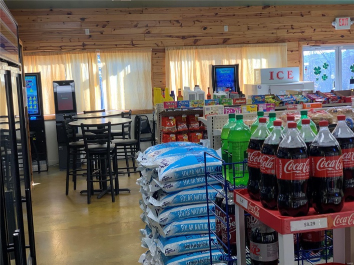 13545 Highway 32, Unincorporated, Missouri 63670, ,Commercial Sale,For Sale,Highway 32,MAR23036840