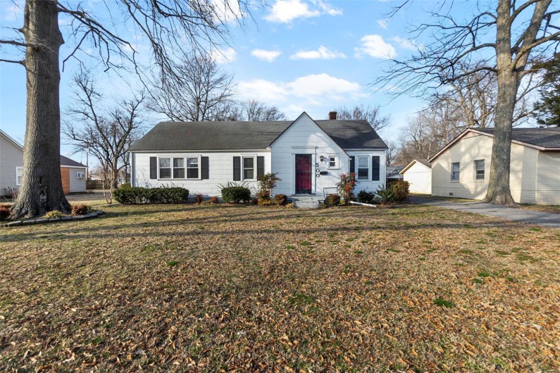 500 W Main Street, Portageville, Missouri 63873, 3 Bedrooms Bedrooms, 9 Rooms Rooms,1 BathroomBathrooms,Residential,For Sale,W Main,MAR25012096
