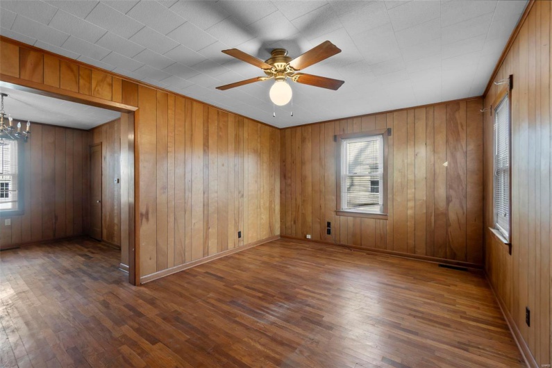 500 W Main Street, Portageville, Missouri 63873, 3 Bedrooms Bedrooms, 9 Rooms Rooms,1 BathroomBathrooms,Residential,For Sale,W Main,MAR25012096