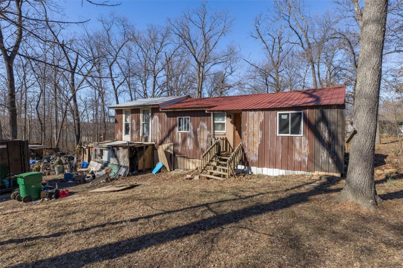 631 Columbia Drive, Bismarck, Missouri 63624, 3 Bedrooms Bedrooms, 7 Rooms Rooms,1 BathroomBathrooms,Residential,For Sale,Columbia,MAR25012146