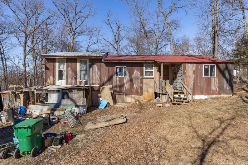 631 Columbia Drive, Bismarck, Missouri 63624, 3 Bedrooms Bedrooms, 7 Rooms Rooms,1 BathroomBathrooms,Residential,For Sale,Columbia,MAR25012146