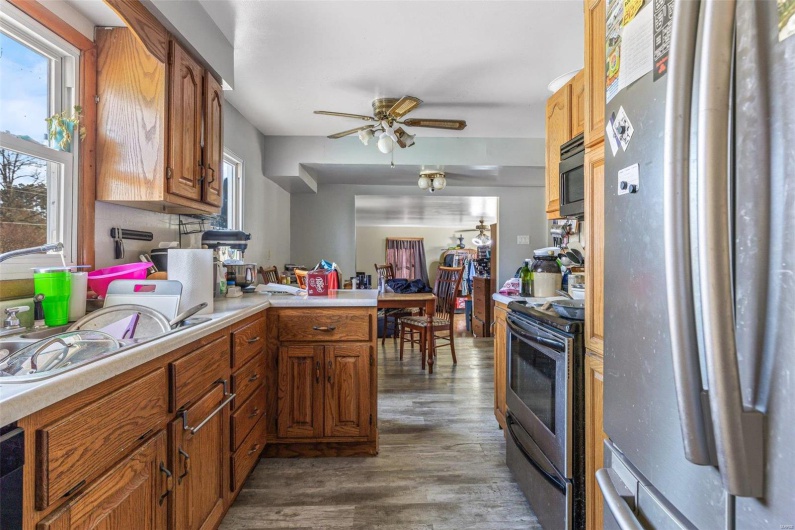 4279 EE Hwy, Farmington, Missouri 63640, 2 Bedrooms Bedrooms, 6 Rooms Rooms,1 BathroomBathrooms,Residential,For Sale,EE,MAR25011892