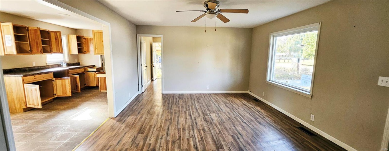 109 Falcon Lane, East Prairie, Missouri 63845, 3 Bedrooms Bedrooms, 6 Rooms Rooms,1 BathroomBathrooms,Residential,For Sale,Falcon,MAR24067574