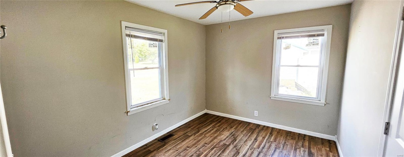 109 Falcon Lane, East Prairie, Missouri 63845, 3 Bedrooms Bedrooms, 6 Rooms Rooms,1 BathroomBathrooms,Residential,For Sale,Falcon,MAR24067574