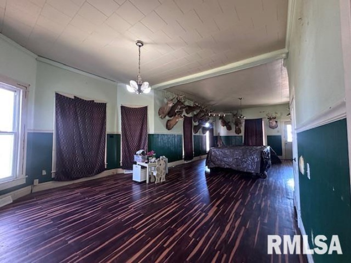 918 UNION Street, Marion, Illinois 62959, 4 Bedrooms Bedrooms, 0 ,1 BathroomBathrooms,Residential,For Sale,UNION,0,RMAEB456924