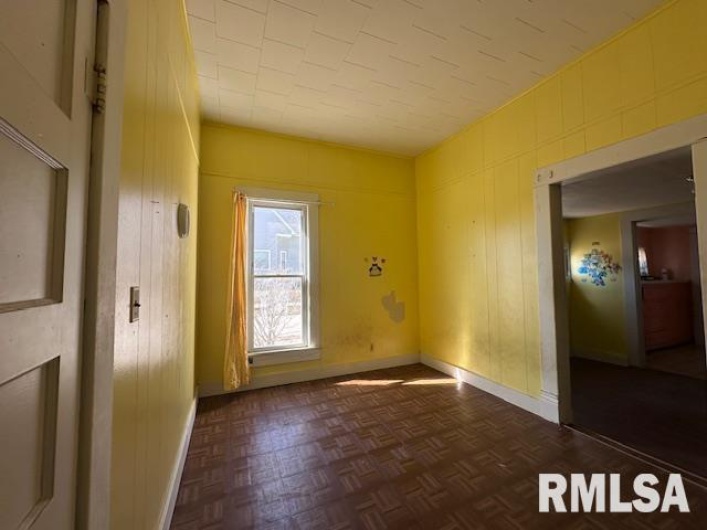 918 UNION Street, Marion, Illinois 62959, 4 Bedrooms Bedrooms, 0 ,1 BathroomBathrooms,Residential,For Sale,UNION,0,RMAEB456924