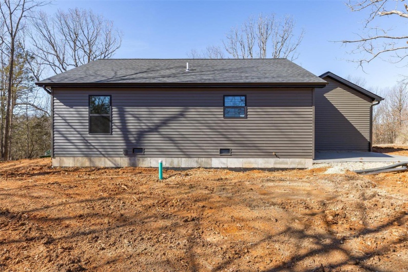 242 Mont Rouge, Bonne Terre, Missouri 63628, 2 Bedrooms Bedrooms, 3 Rooms Rooms,1 BathroomBathrooms,Residential,For Sale,Mont Rouge,MAR25010380
