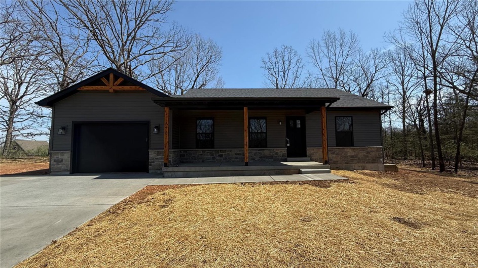 242 Mont Rouge, Bonne Terre, Missouri 63628, 2 Bedrooms Bedrooms, 3 Rooms Rooms,1 BathroomBathrooms,Residential,For Sale,Mont Rouge,MAR25010380