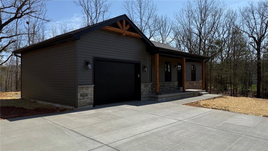242 Mont Rouge, Bonne Terre, Missouri 63628, 2 Bedrooms Bedrooms, 3 Rooms Rooms,1 BathroomBathrooms,Residential,For Sale,Mont Rouge,MAR25010380