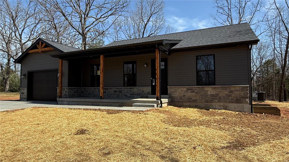 242 Mont Rouge, Bonne Terre, Missouri 63628, 2 Bedrooms Bedrooms, 3 Rooms Rooms,1 BathroomBathrooms,Residential,For Sale,Mont Rouge,MAR25010380
