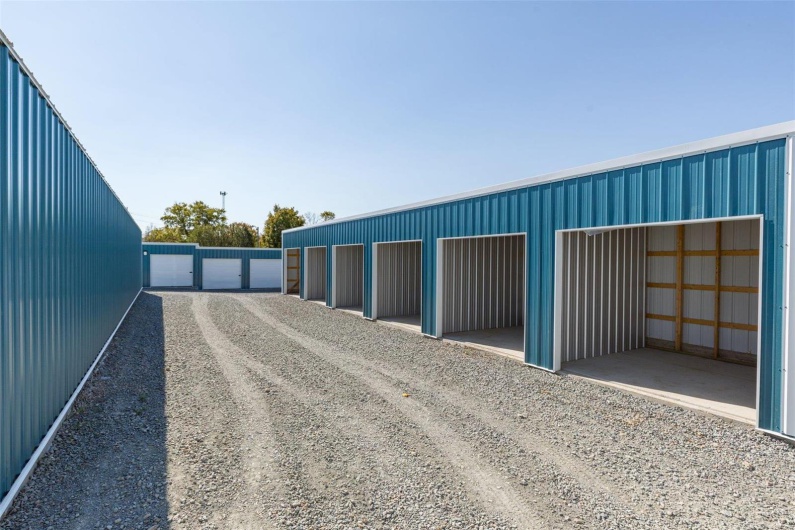 3400 Commonwealth Road, Park Hills, Missouri 63601, ,Commercial Sale,For Sale,Commonwealth,MAR24065967