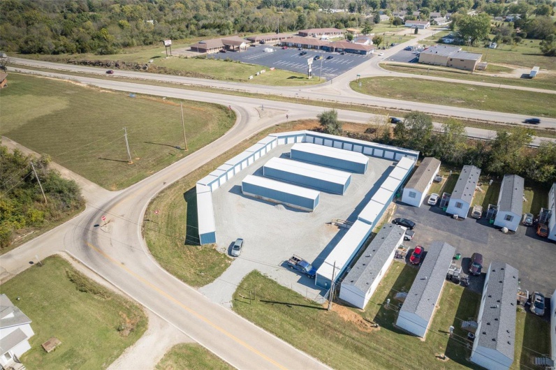 3400 Commonwealth Road, Park Hills, Missouri 63601, ,Commercial Sale,For Sale,Commonwealth,MAR24065967