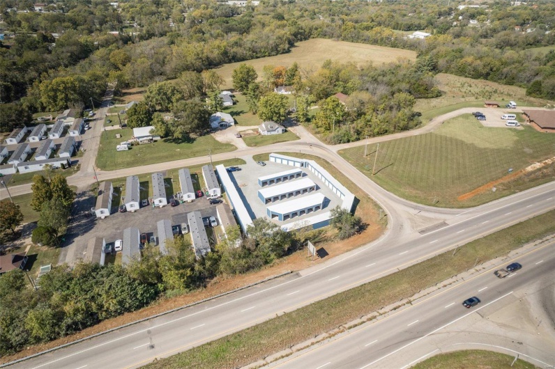 3400 Commonwealth Road, Park Hills, Missouri 63601, ,Commercial Sale,For Sale,Commonwealth,MAR24065967