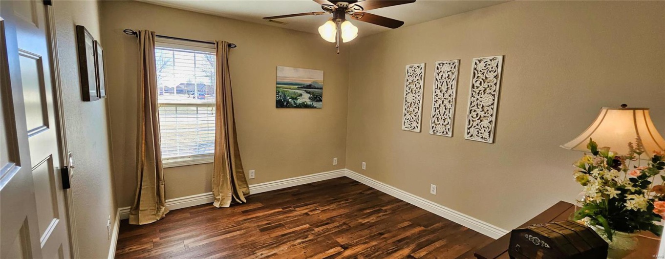 1140 Daffodil Drive, Sikeston, Missouri 63801, 3 Bedrooms Bedrooms, 7 Rooms Rooms,2 BathroomsBathrooms,Residential,For Sale,Daffodil,MAR25012361