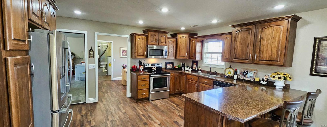 1140 Daffodil Drive, Sikeston, Missouri 63801, 3 Bedrooms Bedrooms, 7 Rooms Rooms,2 BathroomsBathrooms,Residential,For Sale,Daffodil,MAR25012361