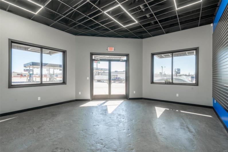 3812 67 North, Poplar Bluff, Missouri 63901, ,Commercial Lease,For Sale,67 North,MAR24011607