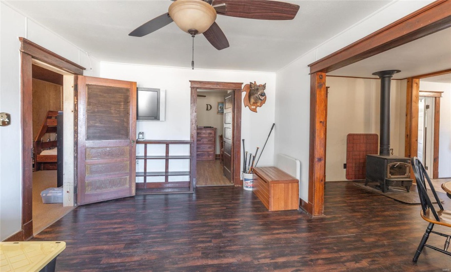1885 Wayne Co 371, Piedmont, Missouri 63957, 6 Bedrooms Bedrooms, 8 Rooms Rooms,2 BathroomsBathrooms,Farm,For Sale,Wayne Co 371,MAR25012379