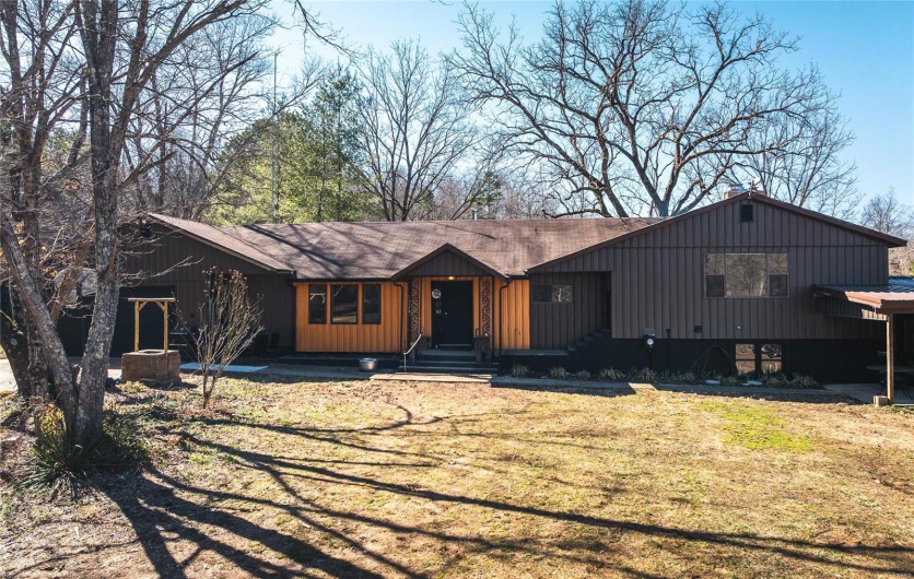 1885 Wayne Co 371, Piedmont, Missouri 63957, 6 Bedrooms Bedrooms, 8 Rooms Rooms,2 BathroomsBathrooms,Farm,For Sale,Wayne Co 371,MAR25012379