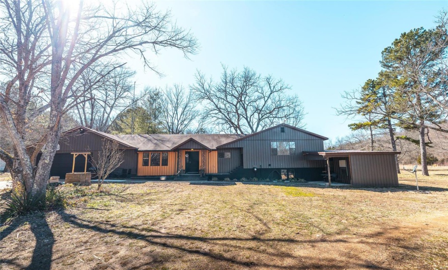 1885 Wayne Co 371, Piedmont, Missouri 63957, 6 Bedrooms Bedrooms, 8 Rooms Rooms,2 BathroomsBathrooms,Farm,For Sale,Wayne Co 371,MAR25012379