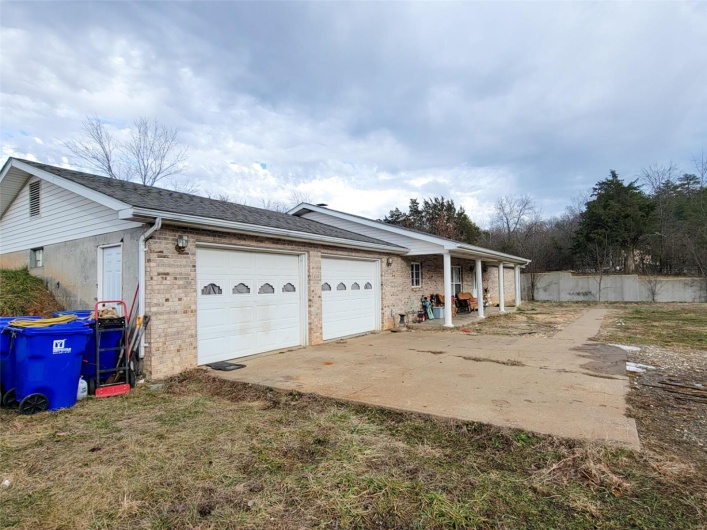 1321 Madison 203, Fredericktown, Missouri 63645, 3 Bedrooms Bedrooms, 7 Rooms Rooms,2 BathroomsBathrooms,Residential,For Sale,Madison 203,MAR24075447