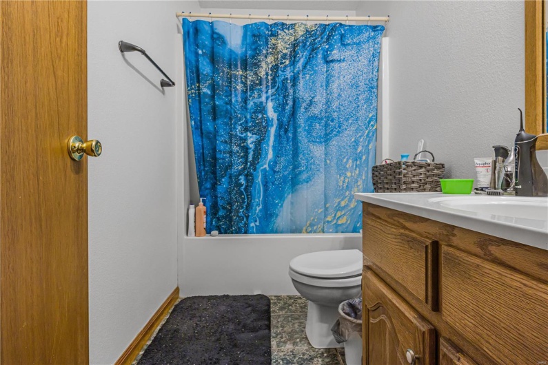 1321 Madison 203, Fredericktown, Missouri 63645, 3 Bedrooms Bedrooms, 7 Rooms Rooms,2 BathroomsBathrooms,Residential,For Sale,Madison 203,MAR24075447