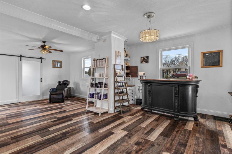 996 Market Street, Ste Genevieve, Missouri 63670, 1 Bedroom Bedrooms, 10 Rooms Rooms,1 BathroomBathrooms,Residential,For Sale,Market,MAR25012575
