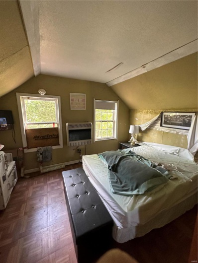 9964 Wayne Route FF, Patterson, Missouri 63956, 4 Bedrooms Bedrooms, 10 Rooms Rooms,3 BathroomsBathrooms,Farm,For Sale,Wayne Route FF,MAR25012649