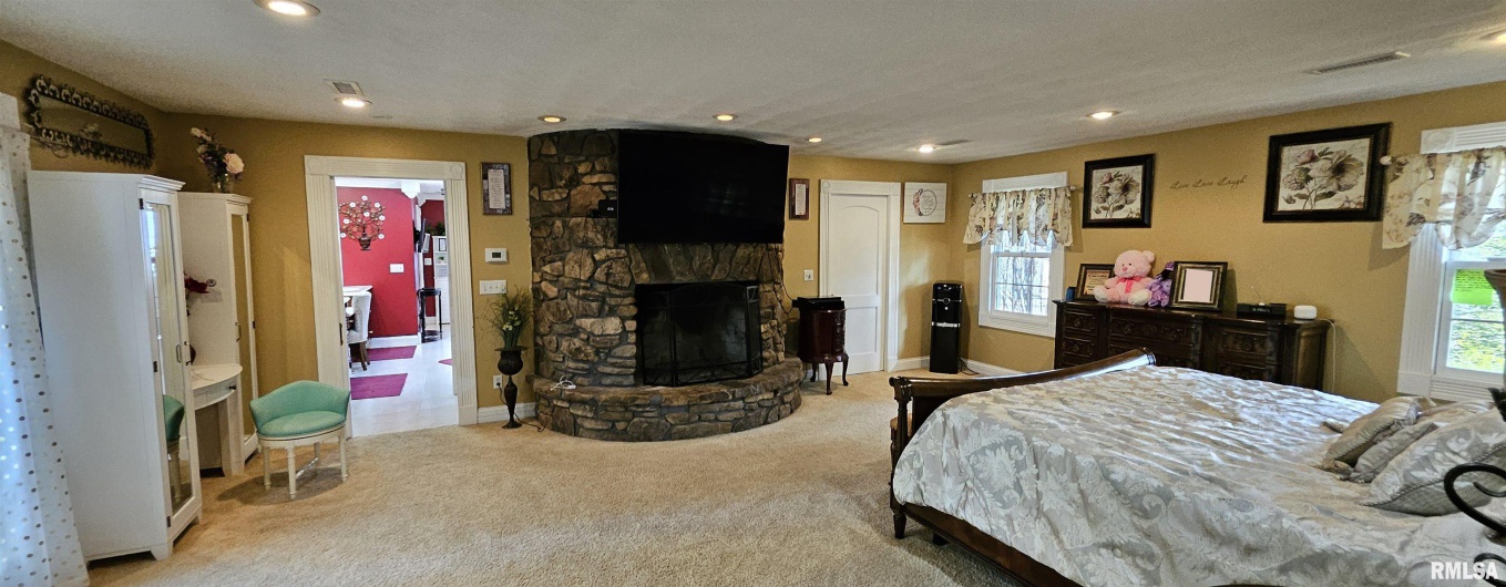 645 Springville Hill Road, Jonesboro, Illinois 62952, 4 Bedrooms Bedrooms, 0 ,3 BathroomsBathrooms,Residential,For Sale,Springville Hill,0,RMAEB456955