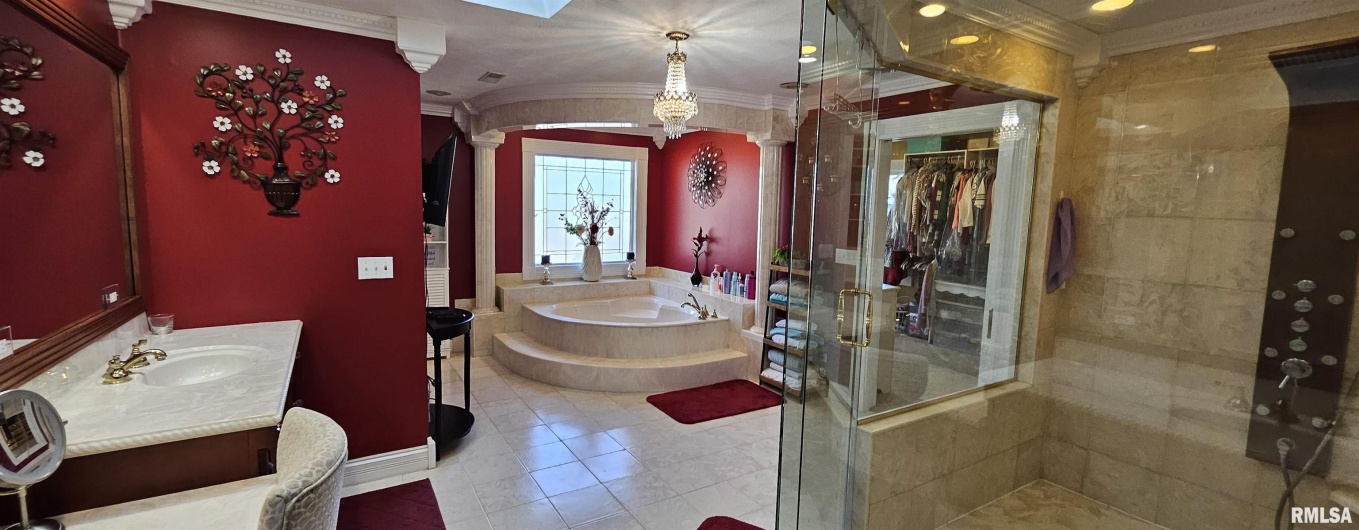 645 Springville Hill Road, Jonesboro, Illinois 62952, 4 Bedrooms Bedrooms, 0 ,3 BathroomsBathrooms,Residential,For Sale,Springville Hill,0,RMAEB456955