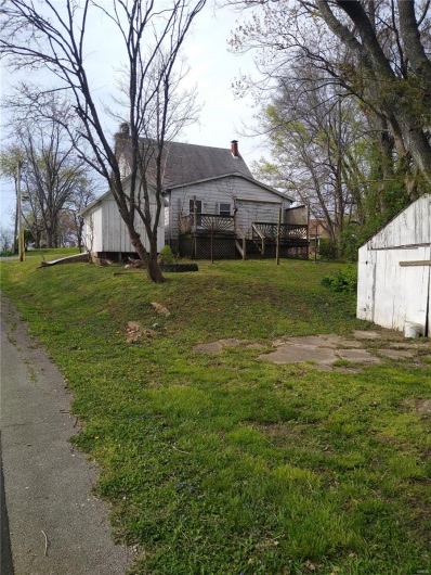 607 Hancock Street, Steeleville, Illinois 62288, 3 Bedrooms Bedrooms, 6 Rooms Rooms,Residential,For Sale,Hancock,MAR25012863