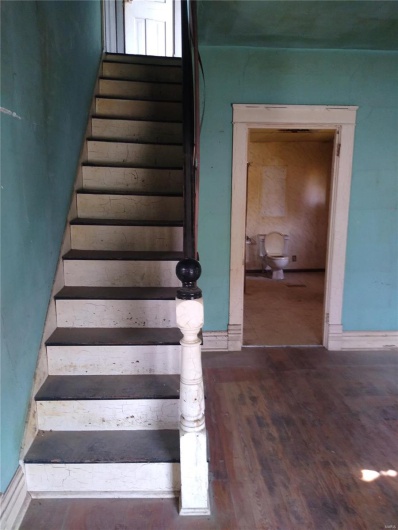 607 Hancock Street, Steeleville, Illinois 62288, 3 Bedrooms Bedrooms, 6 Rooms Rooms,Residential,For Sale,Hancock,MAR25012863