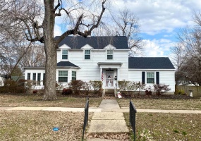504 Cypress Street, Charleston, Missouri 63834, 4 Bedrooms Bedrooms, 13 Rooms Rooms,2 BathroomsBathrooms,Residential,For Sale,Cypress,MAR25012907