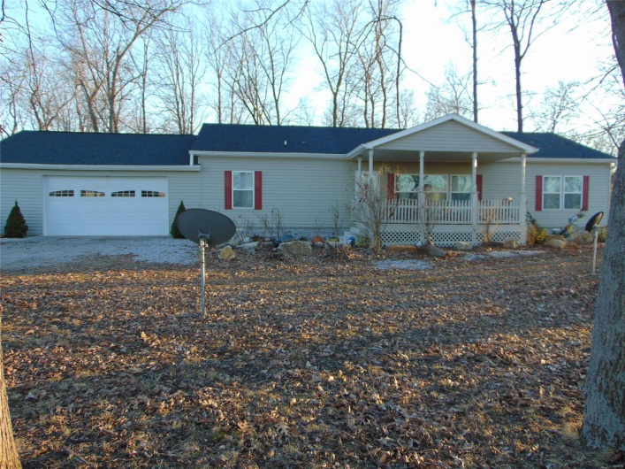 3350 Elkville Road, Vergennes, Illinois 62994, 2 Bedrooms Bedrooms, 6 Rooms Rooms,2 BathroomsBathrooms,Residential,For Sale,Elkville,MAR25013008