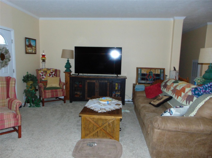 3350 Elkville Road, Vergennes, Illinois 62994, 2 Bedrooms Bedrooms, 6 Rooms Rooms,2 BathroomsBathrooms,Residential,For Sale,Elkville,MAR25013008