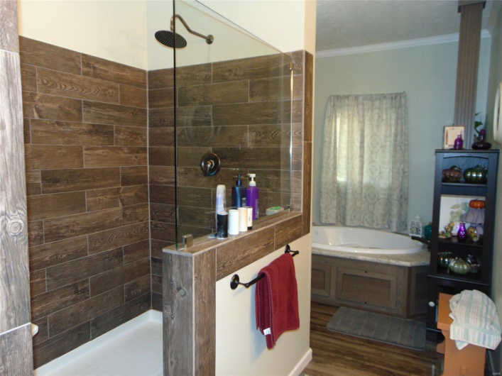 3350 Elkville Road, Vergennes, Illinois 62994, 2 Bedrooms Bedrooms, 6 Rooms Rooms,2 BathroomsBathrooms,Residential,For Sale,Elkville,MAR25013008