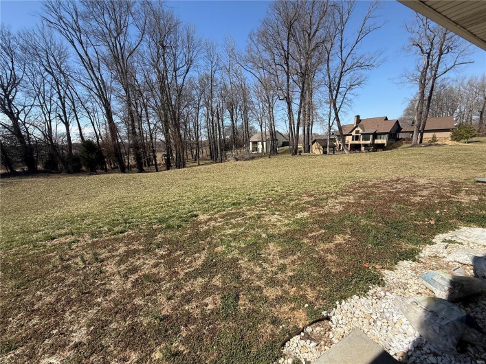 379 Lakeview, Cape Girardeau, Missouri 63701, 3 Bedrooms Bedrooms, 8 Rooms Rooms,2 BathroomsBathrooms,Residential,For Sale,Lakeview,MAR25012266