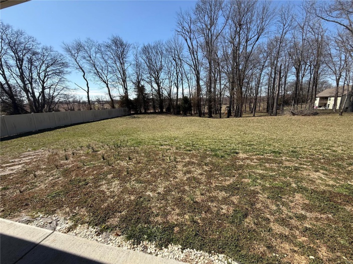 379 Lakeview, Cape Girardeau, Missouri 63701, 3 Bedrooms Bedrooms, 8 Rooms Rooms,2 BathroomsBathrooms,Residential,For Sale,Lakeview,MAR25012266