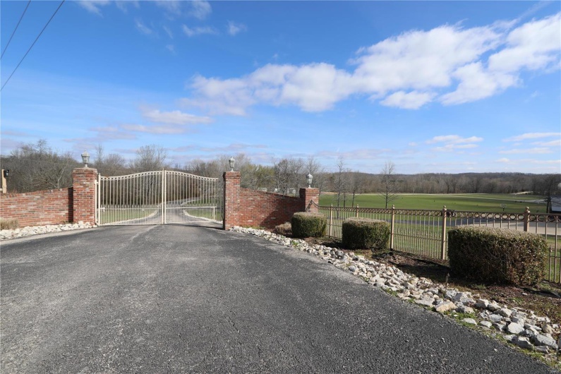 0 Long Road, Williamsville, Missouri 63967, ,Land,For Sale,Long Road,MAR23015373