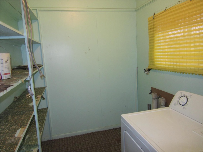 1415 Woodland RD., Poplar Bluff, Missouri 63901, 3 Bedrooms Bedrooms, 5 Rooms Rooms,1 BathroomBathrooms,Residential,For Sale,Woodland RD.,MAR25012898