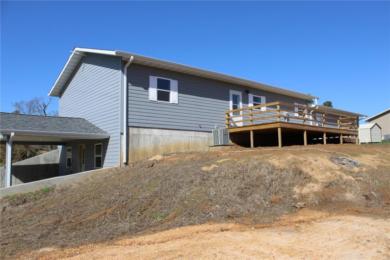 770 County Road 552, Poplar Bluff, Missouri 63901, 4 Bedrooms Bedrooms, 12 Rooms Rooms,3 BathroomsBathrooms,Residential,For Sale,County Road 552,MAR24076380