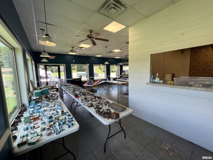 465 FRONT Street, Dongola, Illinois 62926-0000, 0 , 0 ,0,Commercial Sale,For Sale,FRONT,0,RMAEB456996